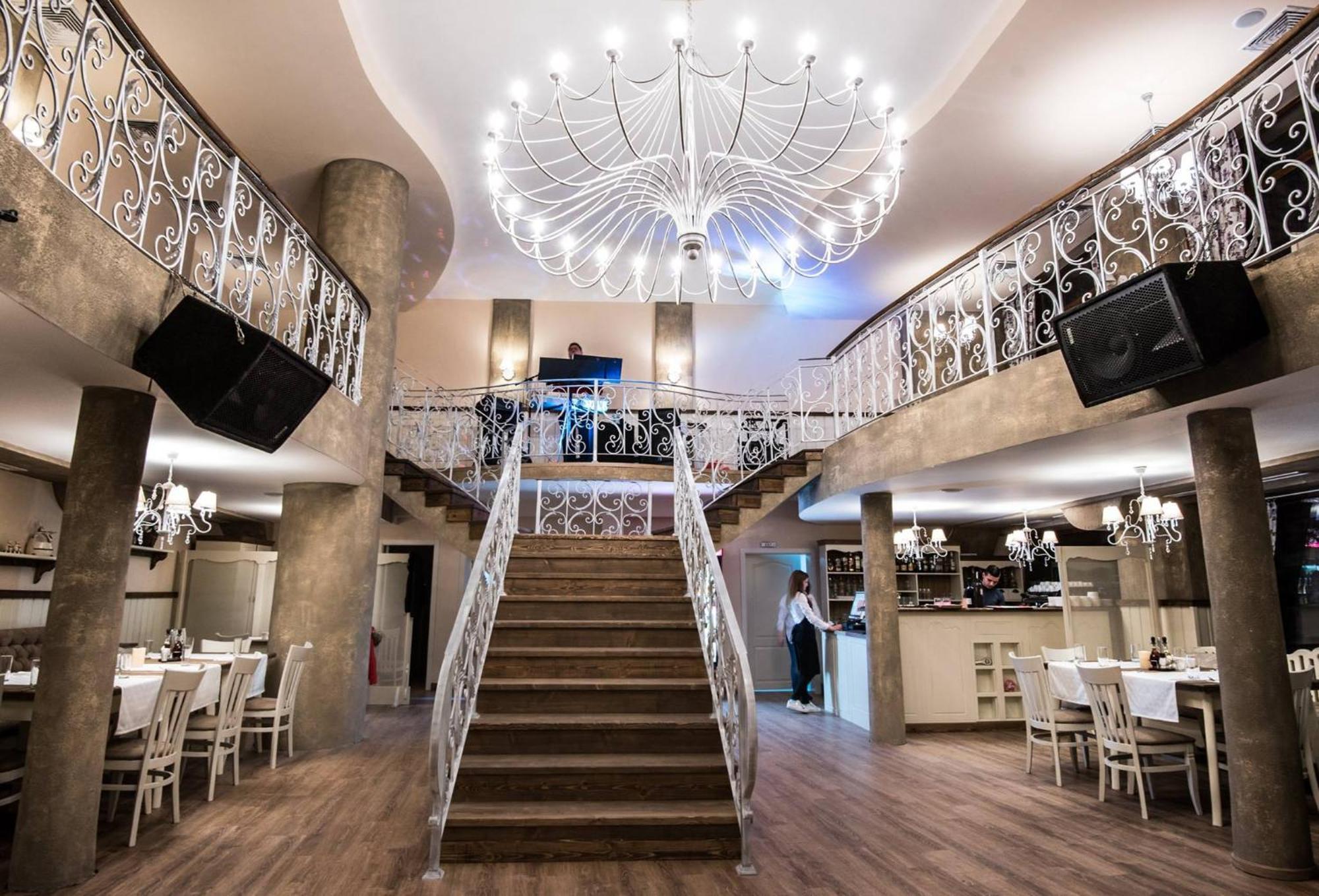 Hotel Victoria Panagyurishte Luaran gambar