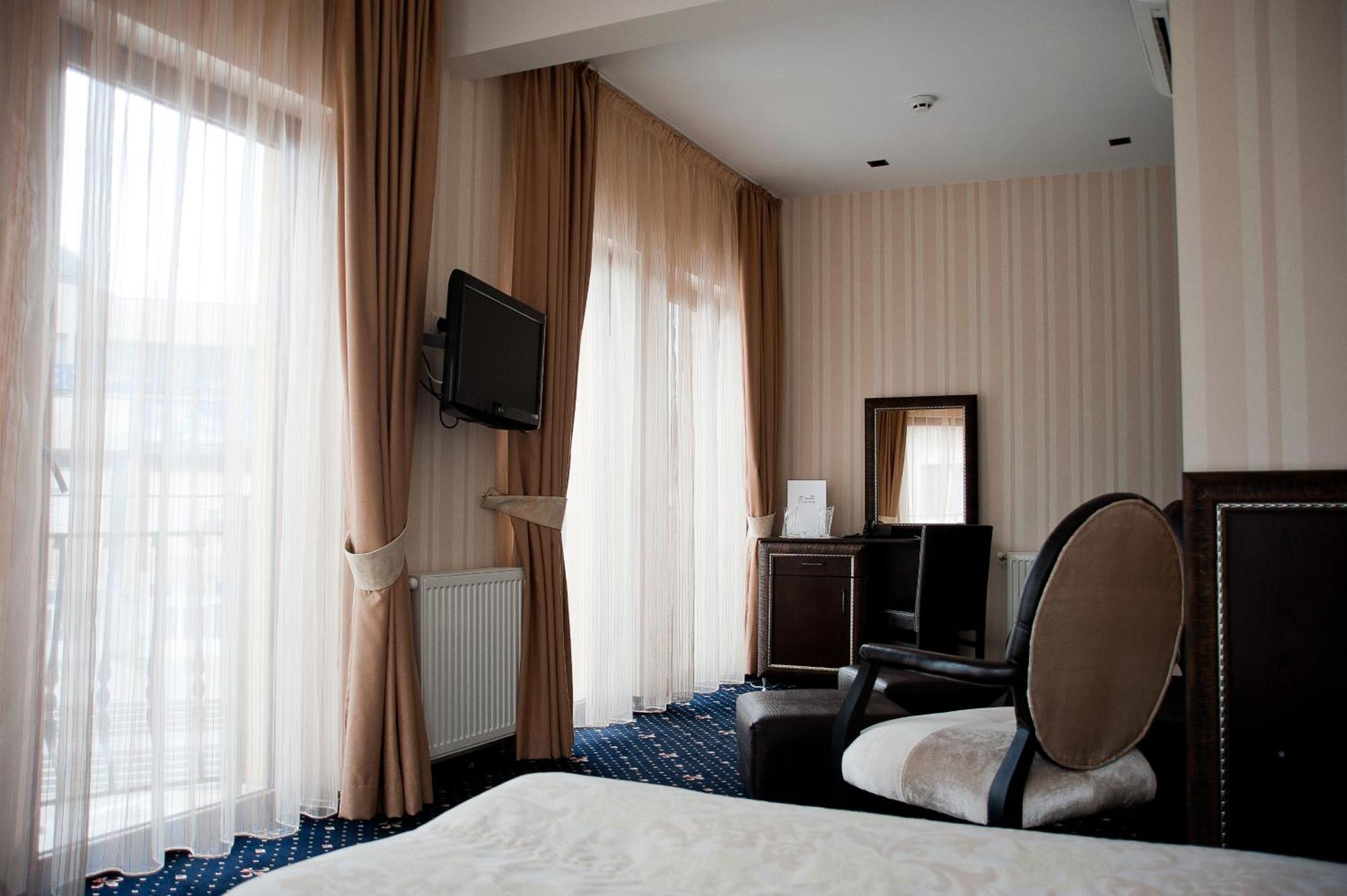 Hotel Victoria Panagyurishte Luaran gambar